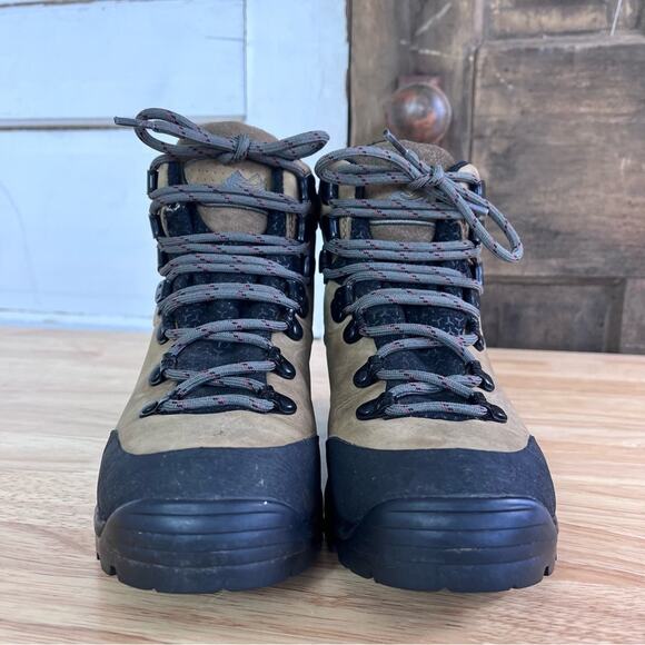 Montrail Hiking Boots women’s 5.5 Brown Leather Camp Outdoor Trail main image 4